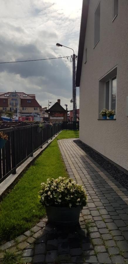 Przy Porcie Lägenhet Łeba Exteriör bild
